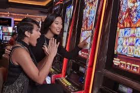 turnamen slot featured game showcase